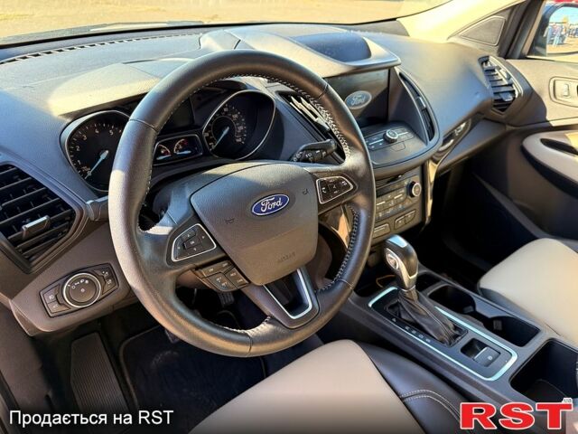 Форд Эскейп, объемом двигателя 1.5 л и пробегом 107 тыс. км за 14800 $, фото 4 на Automoto.ua