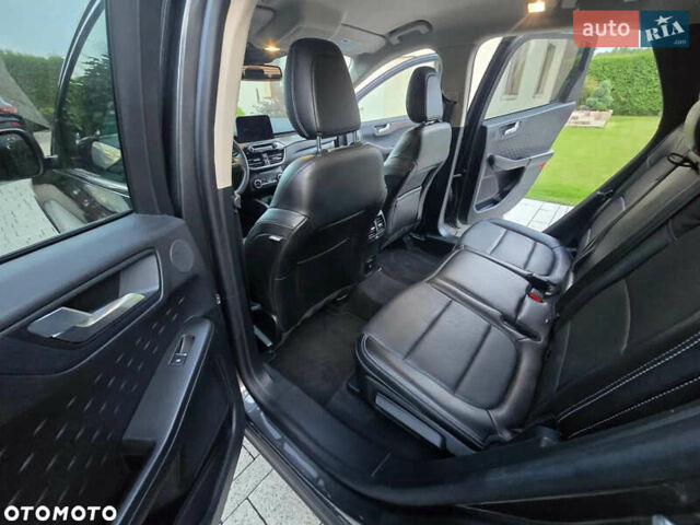 Форд Эскейп, объемом двигателя 0 л и пробегом 190 тыс. км за 16000 $, фото 13 на Automoto.ua