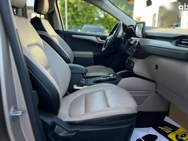 Форд Эскейп, объемом двигателя 1.5 л и пробегом 131 тыс. км за 16000 $, фото 23 на Automoto.ua