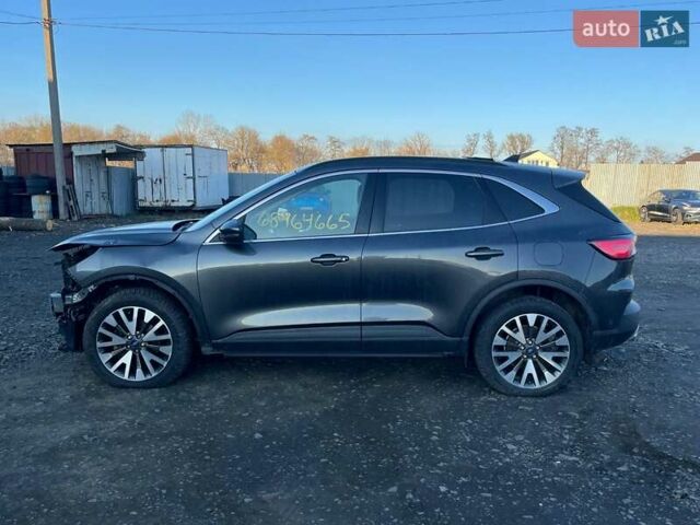 Форд Ескейп, об'ємом двигуна 2 л та пробігом 134 тис. км за 11400 $, фото 10 на Automoto.ua