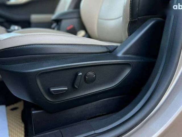 Форд Эскейп, объемом двигателя 1.5 л и пробегом 131 тыс. км за 16000 $, фото 11 на Automoto.ua