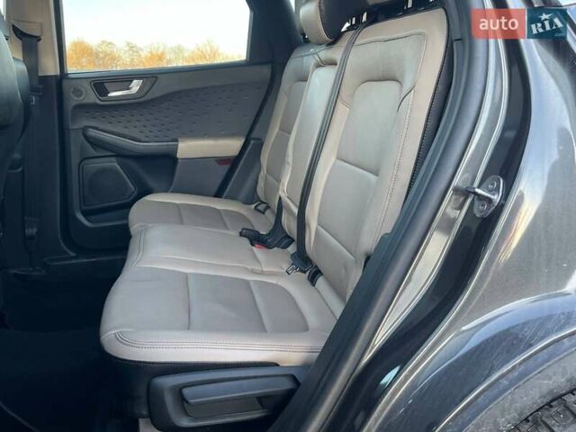 Форд Ескейп, об'ємом двигуна 2 л та пробігом 134 тис. км за 11400 $, фото 14 на Automoto.ua