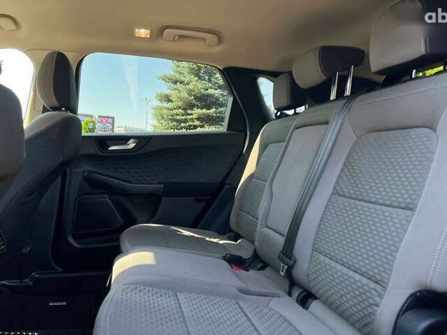 Форд Эскейп 2020 в Львове на Automoto.ua Форд Эскейп, объемом двигателя 1.5 л и пробегом 57 тыс. км за 17690 $, фото 15 на Automoto.ua