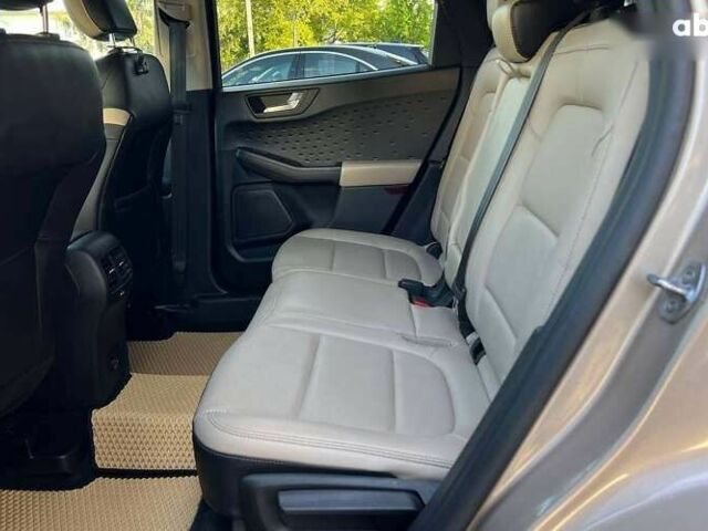 Форд Эскейп, объемом двигателя 1.5 л и пробегом 131 тыс. км за 16000 $, фото 25 на Automoto.ua