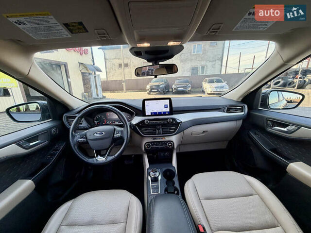 Форд Эскейп, объемом двигателя 2 л и пробегом 130 тыс. км за 15900 $, фото 9 на Automoto.ua