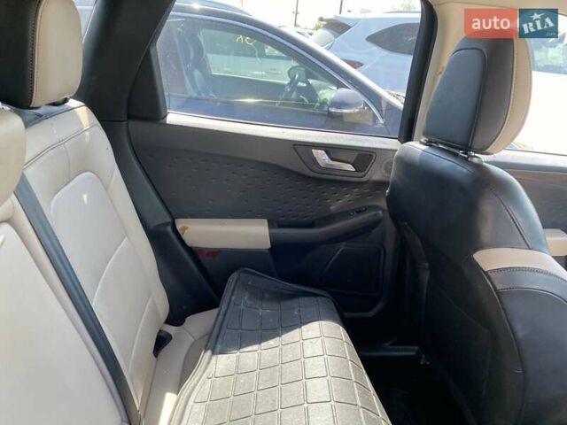 Форд Эскейп, объемом двигателя 0 л и пробегом 120 тыс. км за 16800 $, фото 7 на Automoto.ua