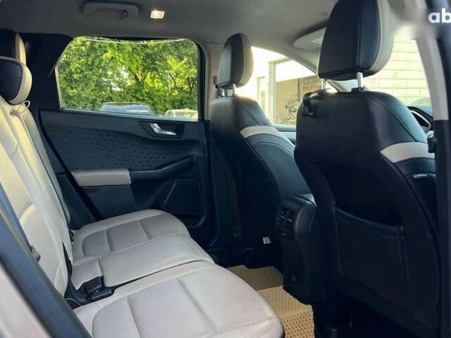 Форд Эскейп, объемом двигателя 1.5 л и пробегом 131 тыс. км за 16000 $, фото 29 на Automoto.ua