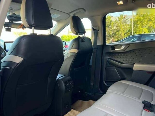 Форд Эскейп, объемом двигателя 1.5 л и пробегом 131 тыс. км за 16000 $, фото 26 на Automoto.ua