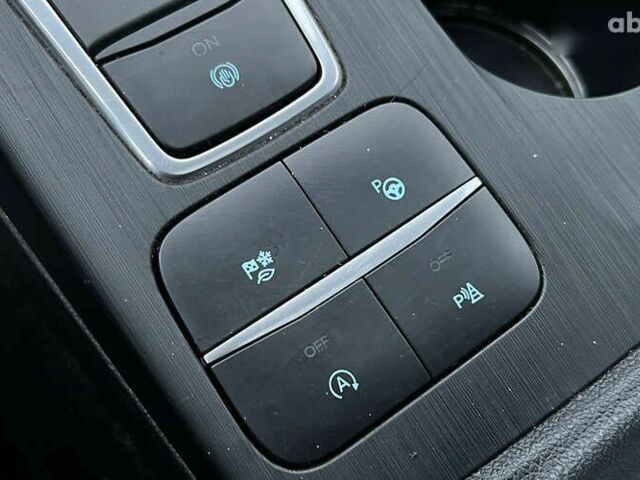 Форд Эскейп, объемом двигателя 2 л и пробегом 134 тыс. км за 18900 $, фото 19 на Automoto.ua