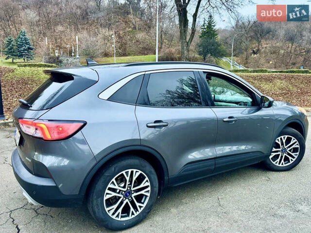 Форд Ескейп, об'ємом двигуна 0 л та пробігом 110 тис. км за 16900 $, фото 2 на Automoto.ua