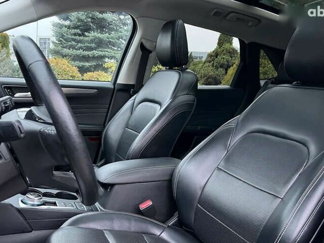 Форд Эскейп, объемом двигателя 2 л и пробегом 134 тыс. км за 18900 $, фото 8 на Automoto.ua