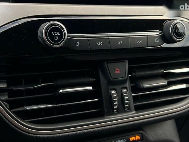 Форд Эскейп, объемом двигателя 1.5 л и пробегом 46 тыс. км за 16300 $, фото 14 на Automoto.ua