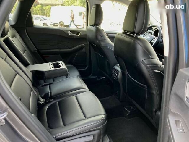 Форд Эскейп, объемом двигателя 0 л и пробегом 20 тыс. км за 19999 $, фото 18 на Automoto.ua