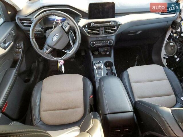 Форд Эскейп, объемом двигателя 0 л и пробегом 83 тыс. км за 18600 $, фото 7 на Automoto.ua