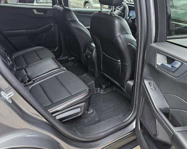 Форд Эскейп, объемом двигателя 0 л и пробегом 57 тыс. км за 21400 $, фото 13 на Automoto.ua