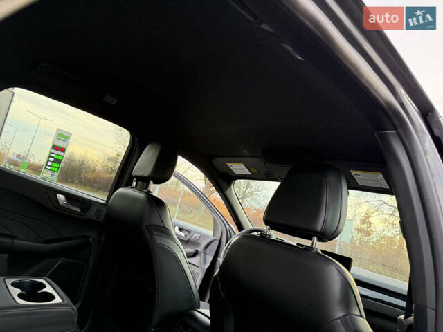 Форд Эскейп, объемом двигателя 2 л и пробегом 27 тыс. км за 23500 $, фото 16 на Automoto.ua