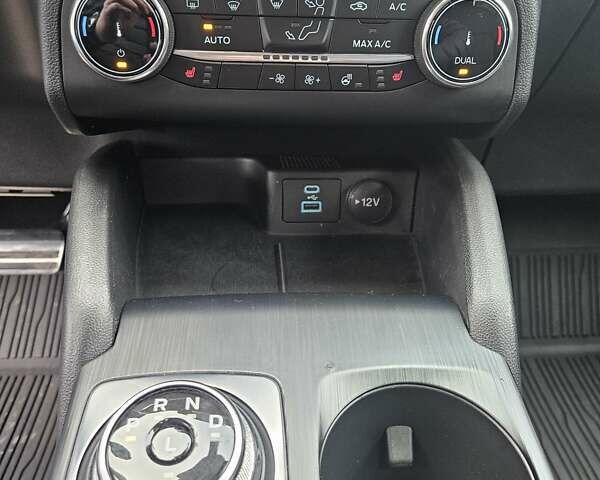 Форд Эскейп, объемом двигателя 0 л и пробегом 57 тыс. км за 21400 $, фото 16 на Automoto.ua