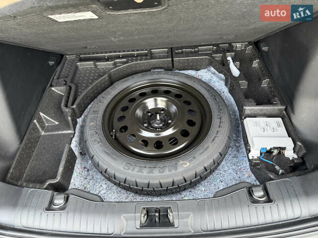 Форд Эскейп, объемом двигателя 2 л и пробегом 27 тыс. км за 23500 $, фото 22 на Automoto.ua