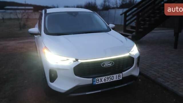 Форд Эскейп, объемом двигателя 2.5 л и пробегом 17 тыс. км за 29500 $, фото 10 на Automoto.ua