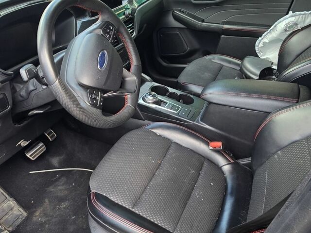 Форд Ескейп, об'ємом двигуна 1.5 л та пробігом 51 тис. км за 10500 $, фото 6 на Automoto.ua