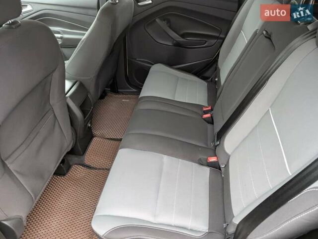 Желтый Форд Эскейп, объемом двигателя 1.6 л и пробегом 191 тыс. км за 8550 $, фото 30 на Automoto.ua