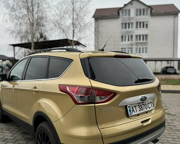 Жовтий Форд Ескейп, об'ємом двигуна 1.6 л та пробігом 272 тис. км за 9800 $, фото 17 на Automoto.ua