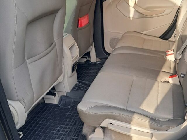 Сірий Форд Ескейп, об'ємом двигуна 2 л та пробігом 240 тис. км за 11200 $, фото 7 на Automoto.ua