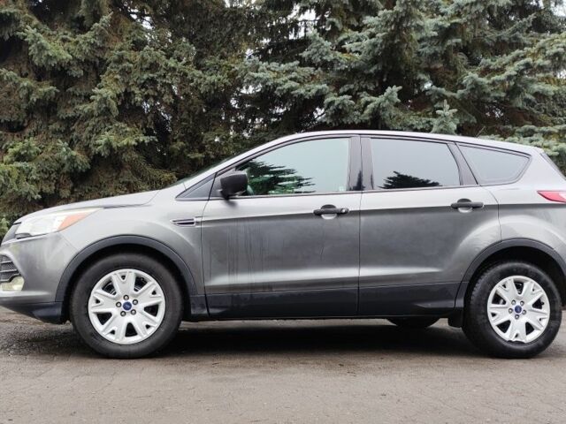 Сірий Форд Ескейп, об'ємом двигуна 2.5 л та пробігом 246 тис. км за 10600 $, фото 19 на Automoto.ua