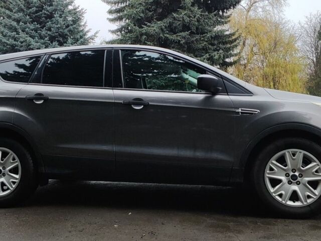 Сірий Форд Ескейп, об'ємом двигуна 2.5 л та пробігом 246 тис. км за 10600 $, фото 6 на Automoto.ua