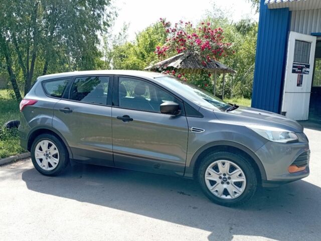 Серый Форд Эскейп, объемом двигателя 0 л и пробегом 223 тыс. км за 10400 $, фото 2 на Automoto.ua