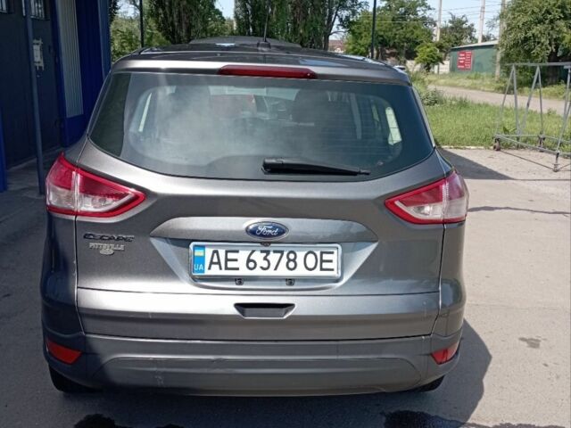 Серый Форд Эскейп, объемом двигателя 0 л и пробегом 223 тыс. км за 10400 $, фото 4 на Automoto.ua