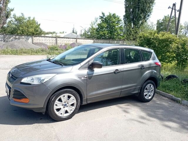 Серый Форд Эскейп, объемом двигателя 0 л и пробегом 223 тыс. км за 10400 $, фото 3 на Automoto.ua