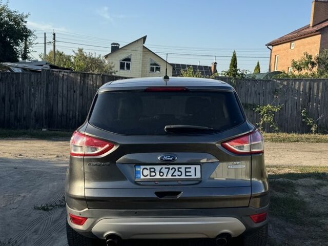 Сірий Форд Ескейп, об'ємом двигуна 1.6 л та пробігом 171 тис. км за 8325 $, фото 3 на Automoto.ua