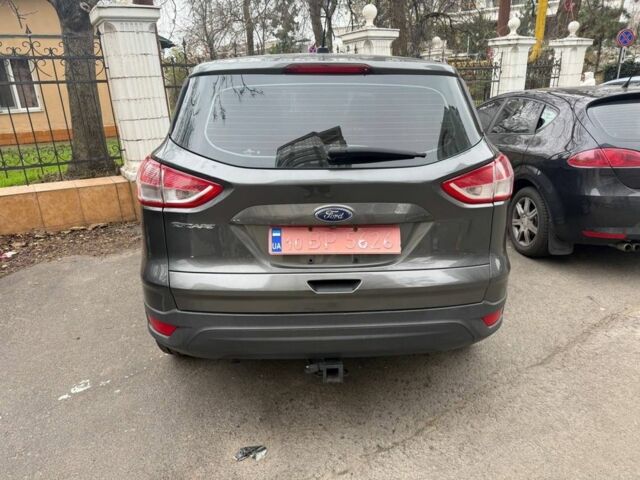 Серый Форд Эскейп, объемом двигателя 2.5 л и пробегом 250 тыс. км за 8700 $, фото 6 на Automoto.ua