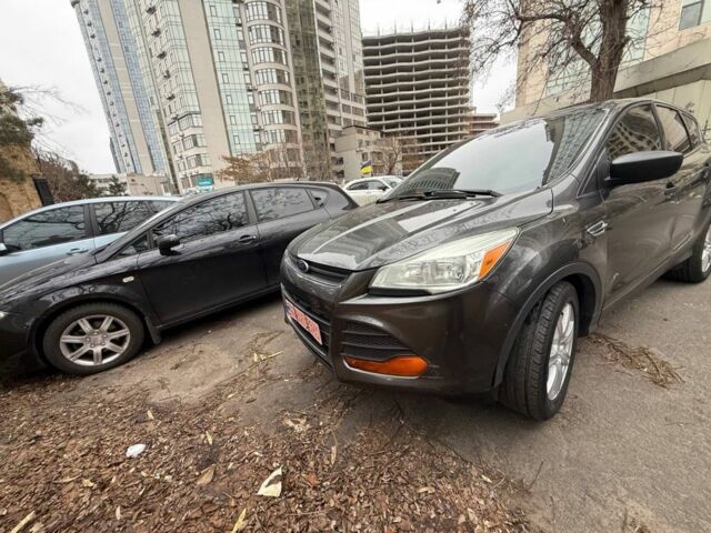 Серый Форд Эскейп, объемом двигателя 2.5 л и пробегом 250 тыс. км за 8700 $, фото 1 на Automoto.ua