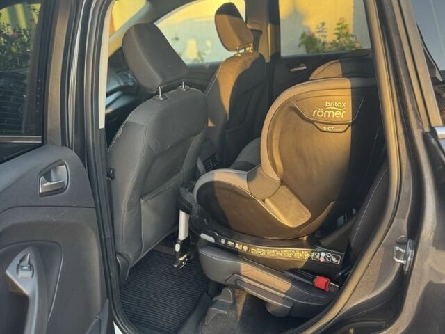 Серый Форд Эскейп, объемом двигателя 1.5 л и пробегом 125 тыс. км за 12800 $, фото 22 на Automoto.ua