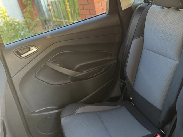 Серый Форд Эскейп, объемом двигателя 1.5 л и пробегом 125 тыс. км за 12800 $, фото 19 на Automoto.ua