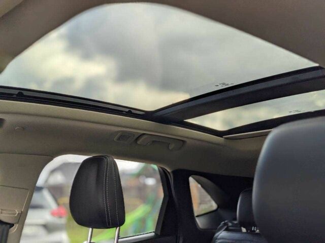 Серый Форд Эскейп, объемом двигателя 2.5 л и пробегом 119 тыс. км за 15000 $, фото 4 на Automoto.ua