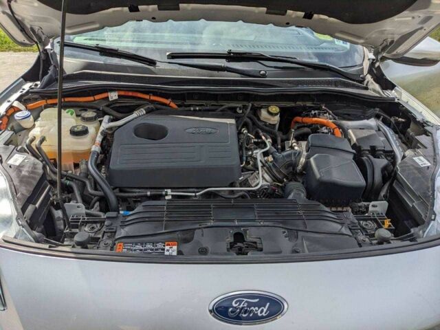 Серый Форд Эскейп, объемом двигателя 2.5 л и пробегом 119 тыс. км за 15000 $, фото 9 на Automoto.ua