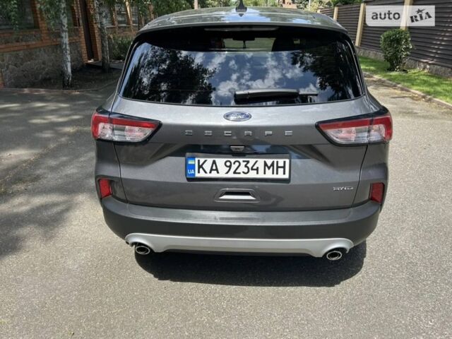 Сірий Форд Ескейп, об'ємом двигуна 1.5 л та пробігом 0 тис. км за 22000 $, фото 8 на Automoto.ua