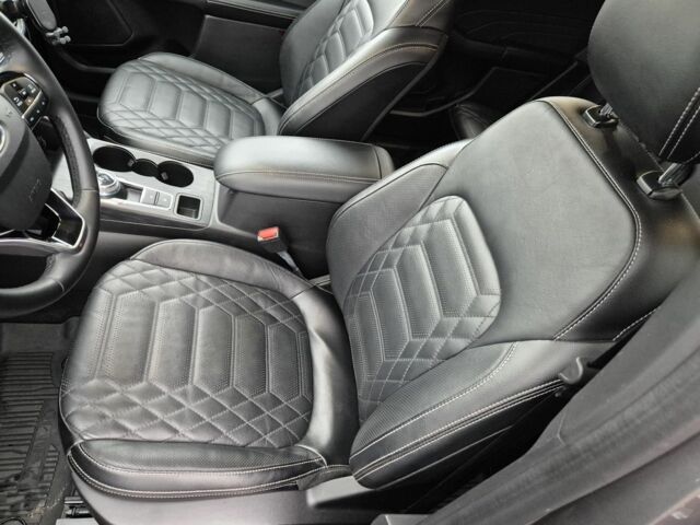 Серый Форд Эскейп, объемом двигателя 2.5 л и пробегом 35 тыс. км за 32000 $, фото 10 на Automoto.ua