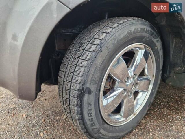 Серый Форд Эскейп, объемом двигателя 2.97 л и пробегом 210 тыс. км за 8500 $, фото 17 на Automoto.ua