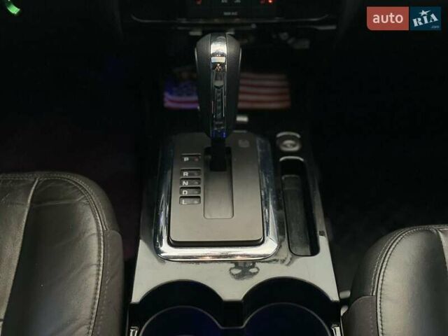 Серый Форд Эскейп, объемом двигателя 3 л и пробегом 208 тыс. км за 8700 $, фото 19 на Automoto.ua