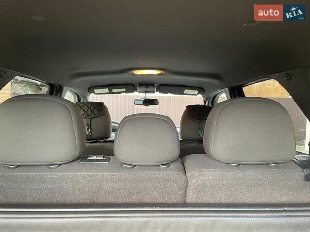 Серый Форд Эскейп, объемом двигателя 3 л и пробегом 150 тыс. км за 11800 $, фото 52 на Automoto.ua