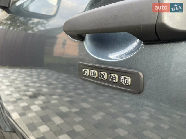 Серый Форд Эскейп, объемом двигателя 3 л и пробегом 150 тыс. км за 11800 $, фото 53 на Automoto.ua