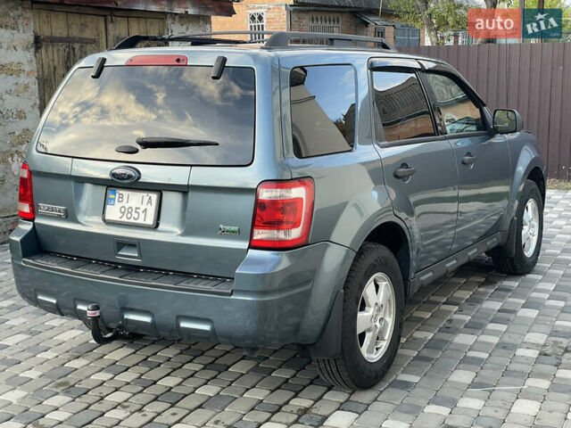 Серый Форд Эскейп, объемом двигателя 3 л и пробегом 150 тыс. км за 11800 $, фото 11 на Automoto.ua
