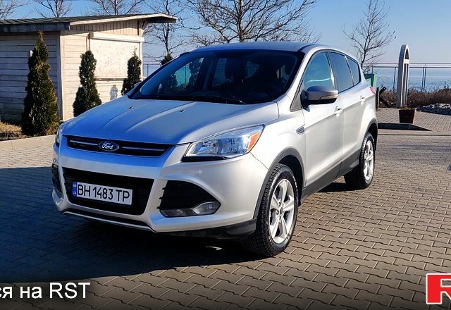 Серый Форд Эскейп, объемом двигателя 2 л и пробегом 300 тыс. км за 10000 $, фото 2 на Automoto.ua