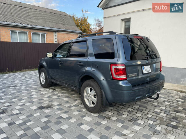 Серый Форд Эскейп, объемом двигателя 3 л и пробегом 150 тыс. км за 11800 $, фото 16 на Automoto.ua