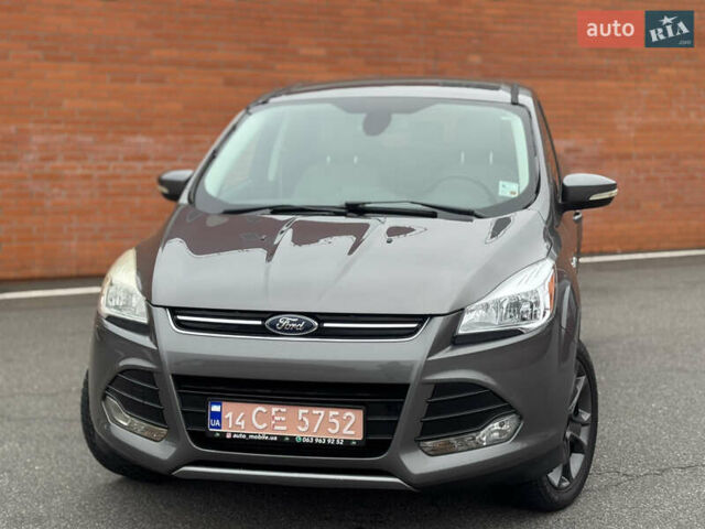 Серый Форд Эскейп, объемом двигателя 2 л и пробегом 145 тыс. км за 9500 $, фото 1 на Automoto.ua