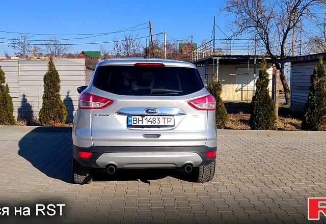 Серый Форд Эскейп, объемом двигателя 2 л и пробегом 300 тыс. км за 10000 $, фото 3 на Automoto.ua